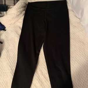 GOT TO GO | soft and comfy aerie leggings ⚡️